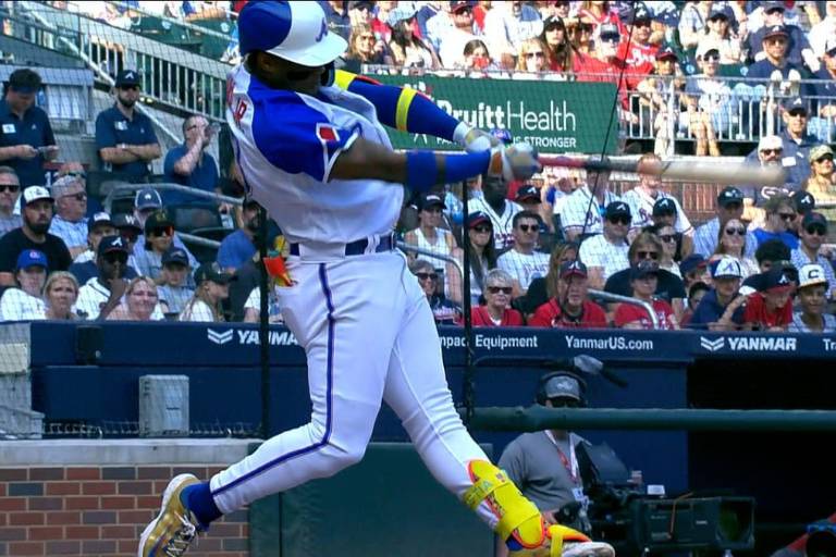 Con HR de Acuña y Ozuna, Bravos doblegan a Nacionales