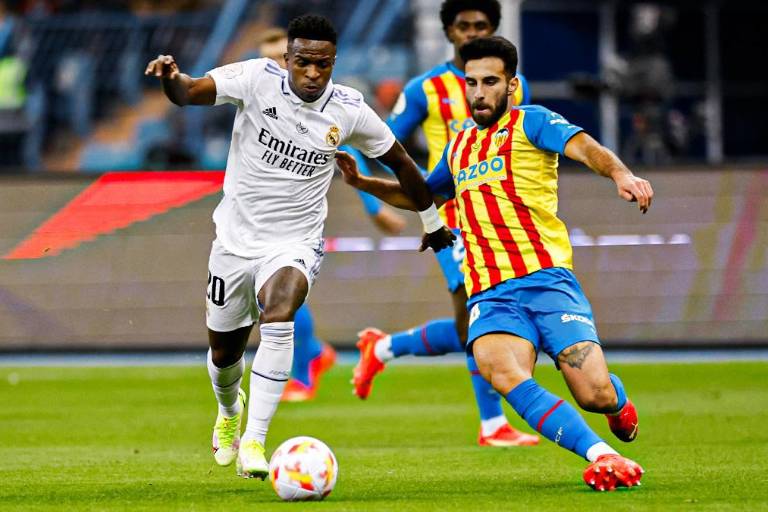 Real Madrid avanza a la final de la Supercopa de España