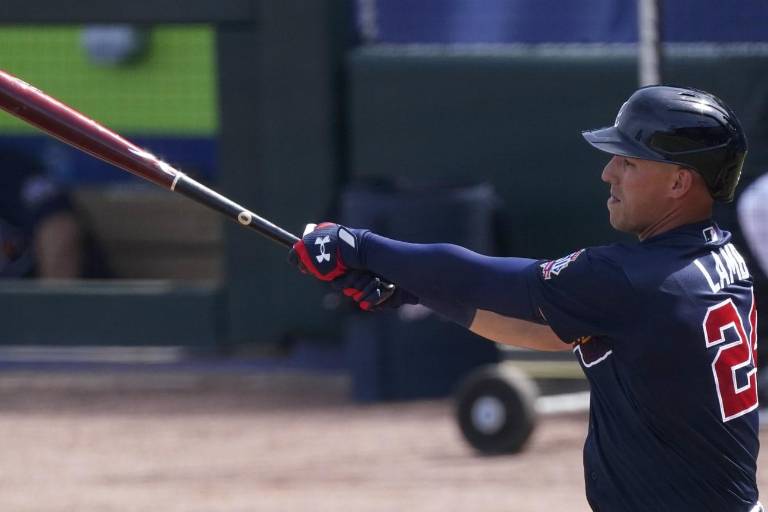 Los Medias Blancas le otorgan pacto a Jake Lamb