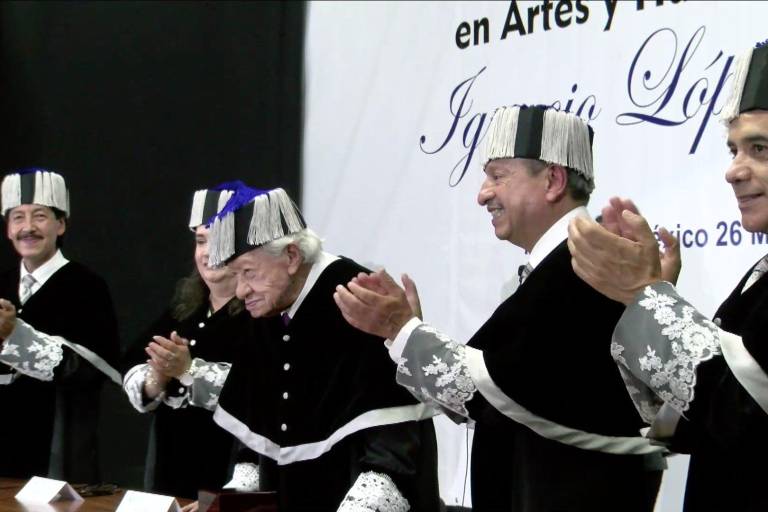 Recibe Ignacio López Tarso Doctorado Honoris Causa en Artes y Humanidades