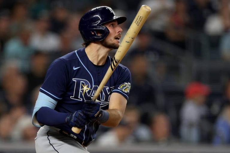 Lowe produce 5 ante Yanquis y Rays llegan a 30 victorias