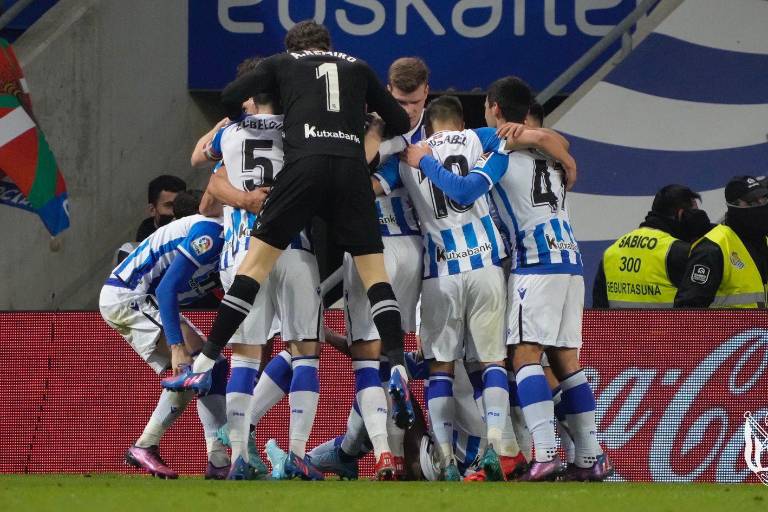 Isak, en el descuento, mantiene el sueño europeo vivo para la Real Sociedad