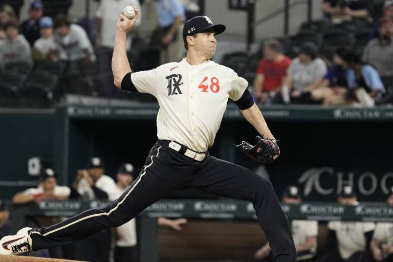 Rangers, optimistas tras sesión de Jacob deGrom en el bullpen