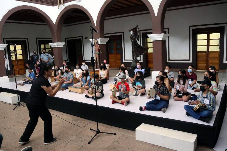 Invitan a talleres de verano para niños en el Isic