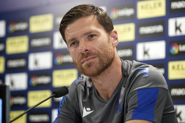 Xabi Alonso se declara nuevo aficionado del Mazatlán FC