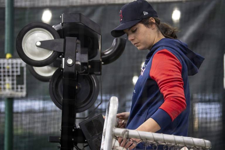 Medias Rojas de Boston hace historia al pactar con Katie Krall