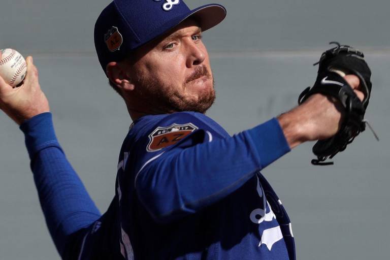 Scott Kazmir regresa a Grandes Ligas con los Gigantes