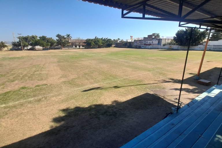 Alistan campo de futbol José Luis ‘Chile’ Gómez