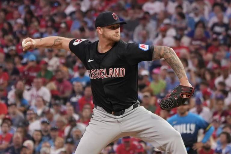 Lively, bullpen dominan y Guardianes se imponen en Filadelfia