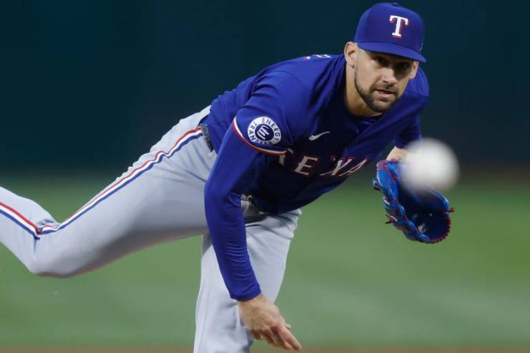 Nathan Eovaldi renueva con los Rangers por tres años y dls. 75 millones