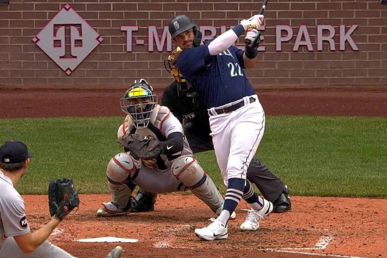 Luis Torrens llega a un acuerdo de liga menor con los Cachorros