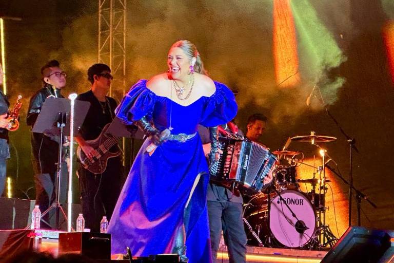 Reconquista Yuridia a los mochitenses con ‘Pa’ Luego Es Tarde Tour’