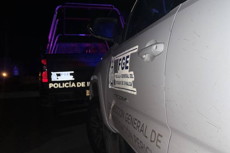 Dejan un cadáver envuelto en plástico y decapitado en carretera de Culiacancito