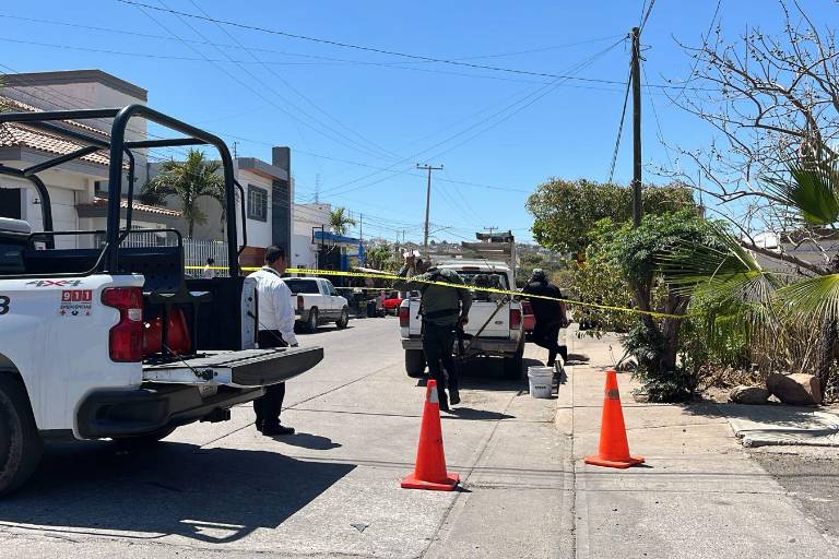 Asesinan a balazos a una adulta mayor y a un hombre en la colonia Guadalupe Victoria, en Culiacán