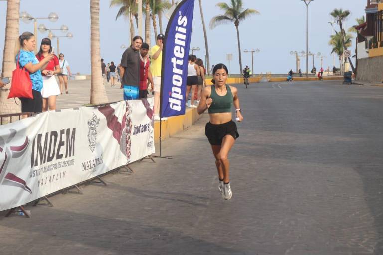 Los Labrador imponen la casta en Carrera por la Salud AMASFAC
