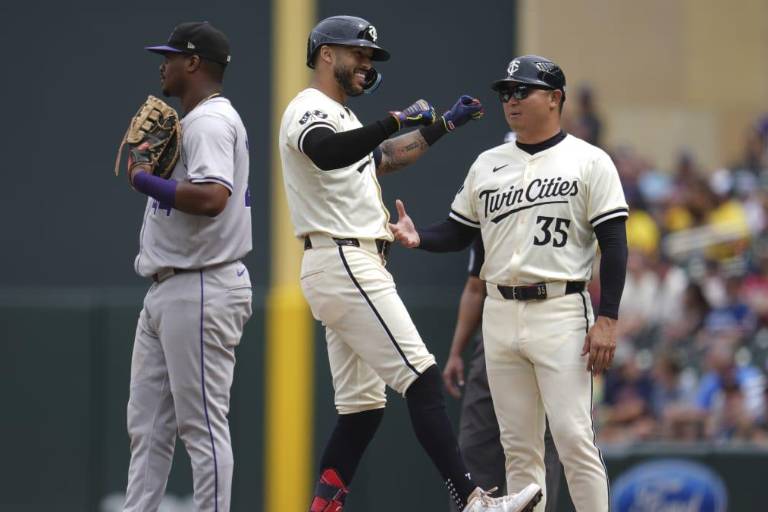 Correa da cinco hits y ofensiva de Mellizos explota con 17 carreras