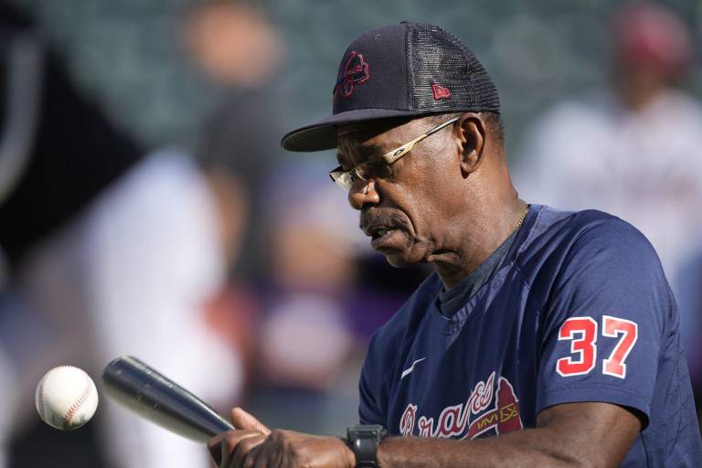 Angelinos contratan a Ron Washington como nuevo piloto