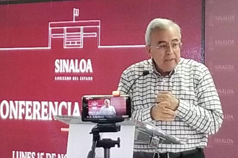 Expresa Rocha Moya apoyo a ‘El Químico’ en conflicto político en Mazatlán