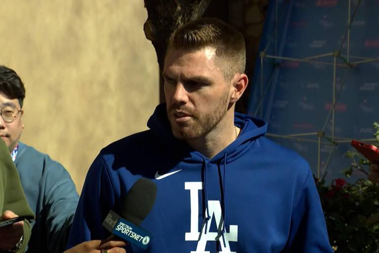 Freeman se recupera satisfactoriamente del tobillo; estaría listo para la Serie de Tokio