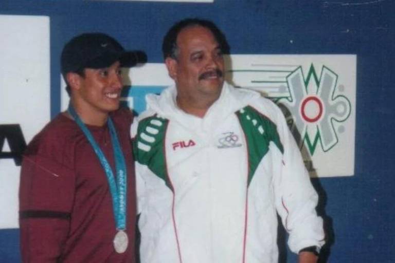 Muere Jorge Rueda, entrenador de medallistas olímpicos de clavados