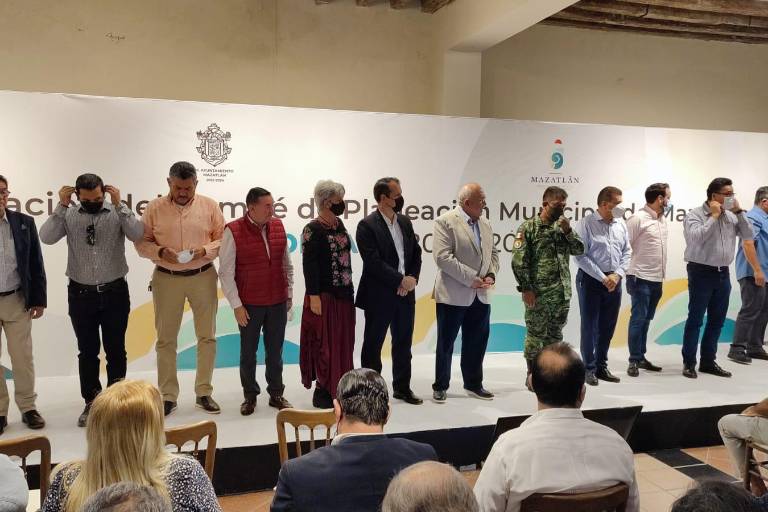 Con el fin de alinearse al proyecto de Rocha Moya, instalan Comité de Planeación Municipal de Mazatlán 2021-2024