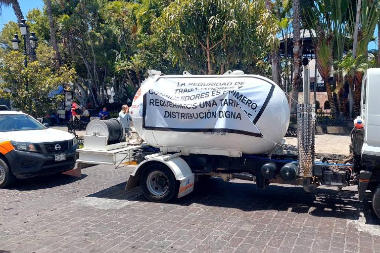 Gaseros protestan en Mazatlán y Culiacán por crisis laboral y tarifas insuficientes