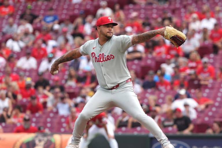Taijuan Walker mantuvo a los punteros Filis en la pelea y los bates coronaron en la octava