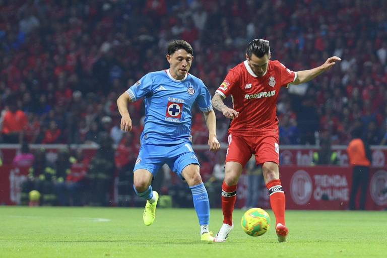 Cruz Azul se queda con el millón de dólares, pero pierde el subliderato tras empate ante Toluca