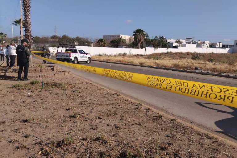 Hallan a hombre asesinado a balazos en un terreno baldío en Culiacán