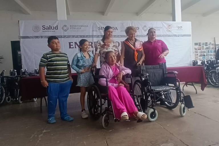 DIF Escuinapa entrega apoyos funcionales a adultos mayores