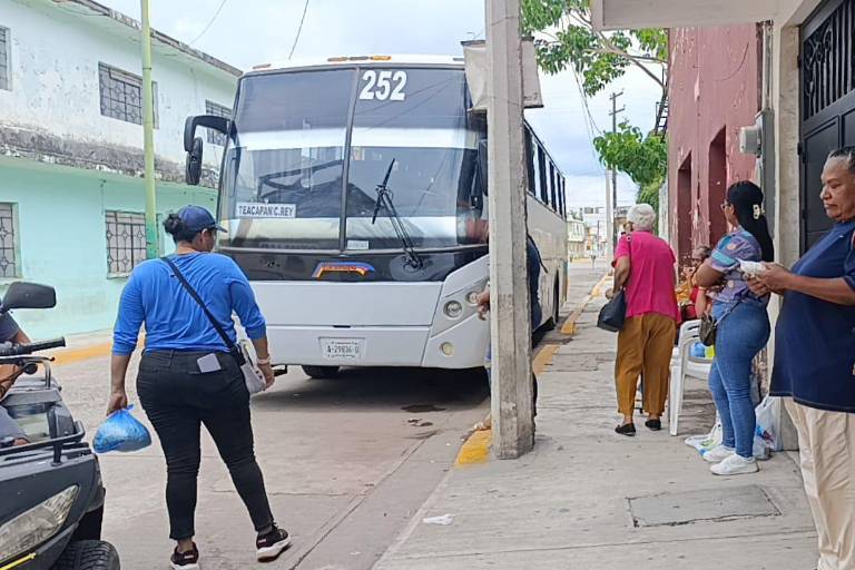Tras alarma por bloqueos, Escuinapa intenta regresar a la normalidad