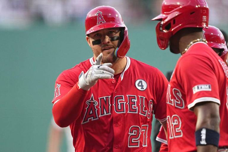 Trout siguió encendido en triunfo de los Angelinos