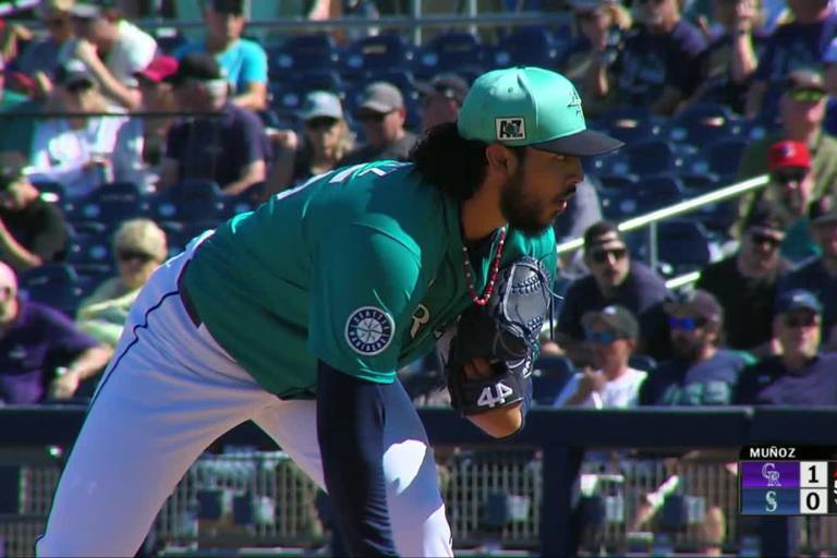 Sinaloense Andrés Muñoz pone a prueba un cambio con mucha ‘caída’ en las mayores