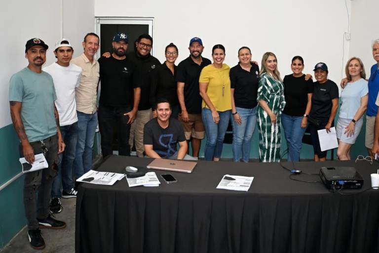 Imdem refuerza alianza con promotores de ciclismo para impulsar eventos y talento en Mazatlán