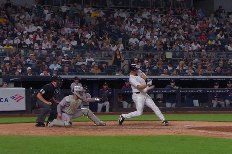 Yanquis cortan al dos veces campeón bate, DJ LeMahieu