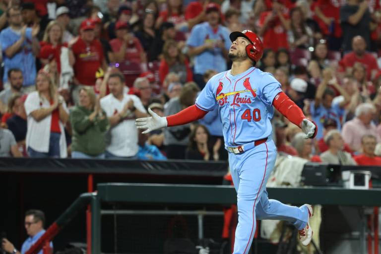 Para Boston, su llegada representa una apuesta ofensiva y versátil, capaz de cubrir tanto detrás del plato como en la inicial.