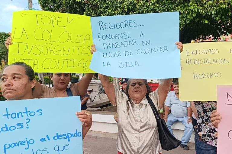 Vecinos de Escuinapa exigen explicaciones por destitución de gerente de Jumapae