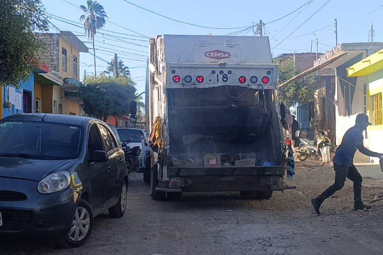 Pese a desperfectos, trabajadores de recolección de Escuinapa reciben sus ‘porras’