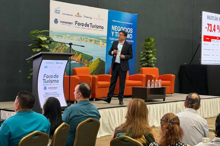 Coparmex Mazatlán organiza un Foro de Turismo donde acuden expertos internacionales del sector.