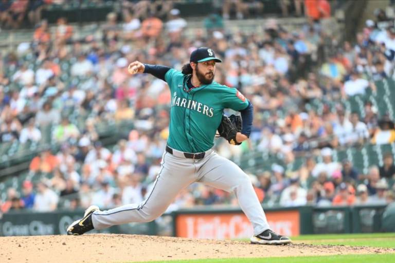 Los jugadores mexicanos celebran el récord del país en el All-Star