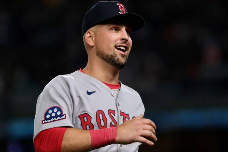 Lowe y Anthony brillan y Medias Rojas se llevan el primero de la serie vs. Yanquis