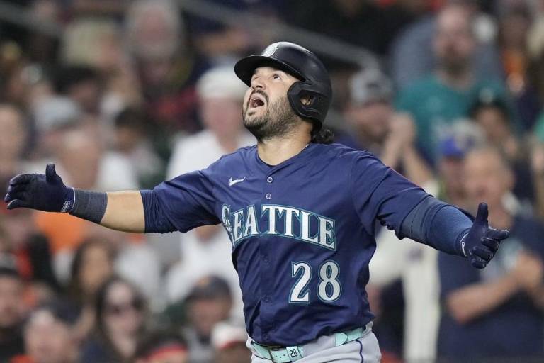 Marineros disparan cuatro jonrones en Houston y se quedan solos en la cima del Oeste