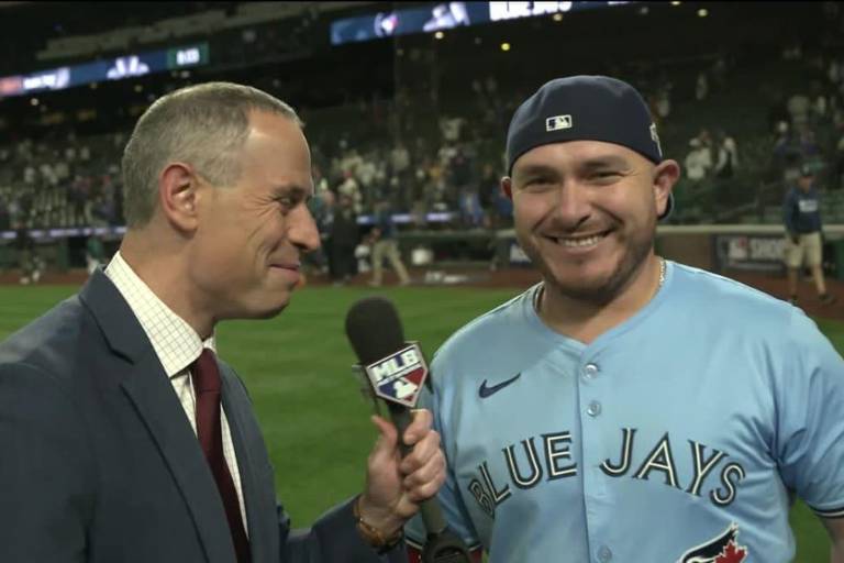 Alejandro Kirk, en busca de meterse a la selecta lista de mexicanos que ganaron la Serie Mundial