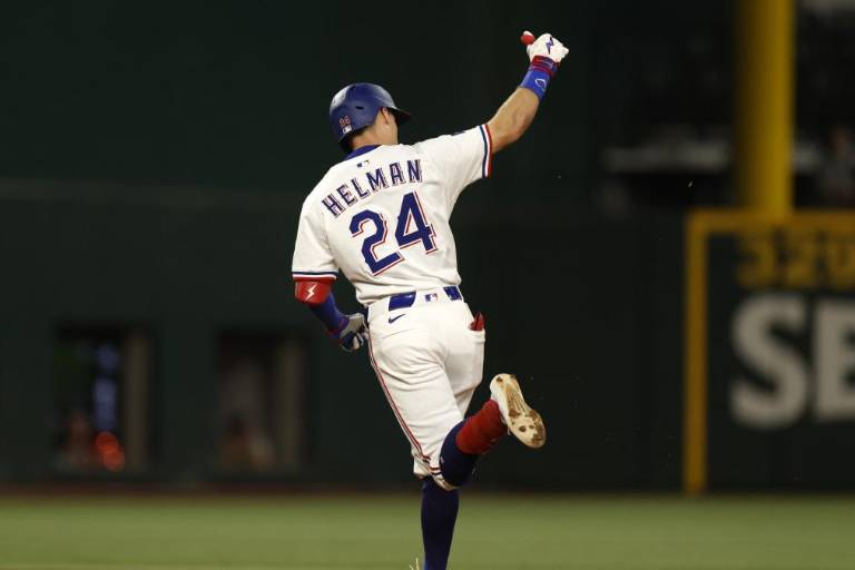 Helman pega su 1er grand slam y Rangers acarician el tercer Comodín de la Liga Americana