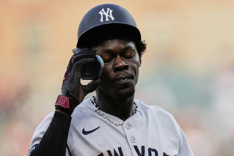 Jazz es inhabilitado por Yanquis por distensión en el oblicuo derecho