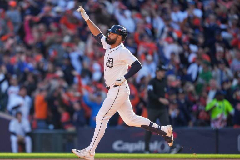 Tigres explotan con tres jonrones para forzar un decisivo Juego 5 en Seattle