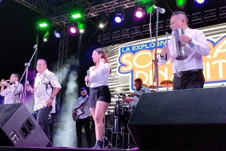 El Teatro del Pueblo se convierte en una gran pista de baile