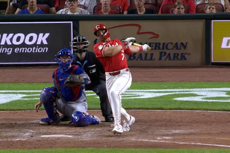 Triple clave de Steer en el octavo impulsa triunfo de Rojos sobre Dodgers