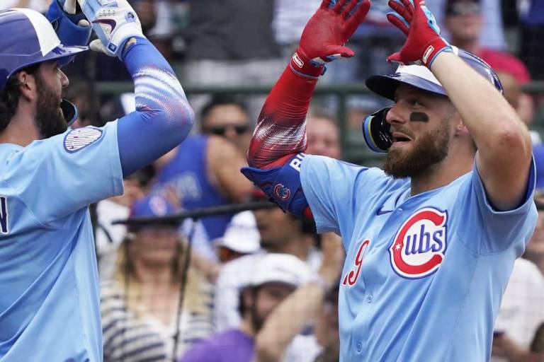 ¡Trueno histórico en Chicago! Cachorros imponen récord con 8 jonrones ante Cardenales