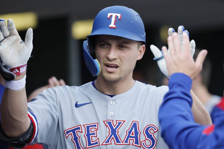 Rangers envían a Seager a la lista de lesionados